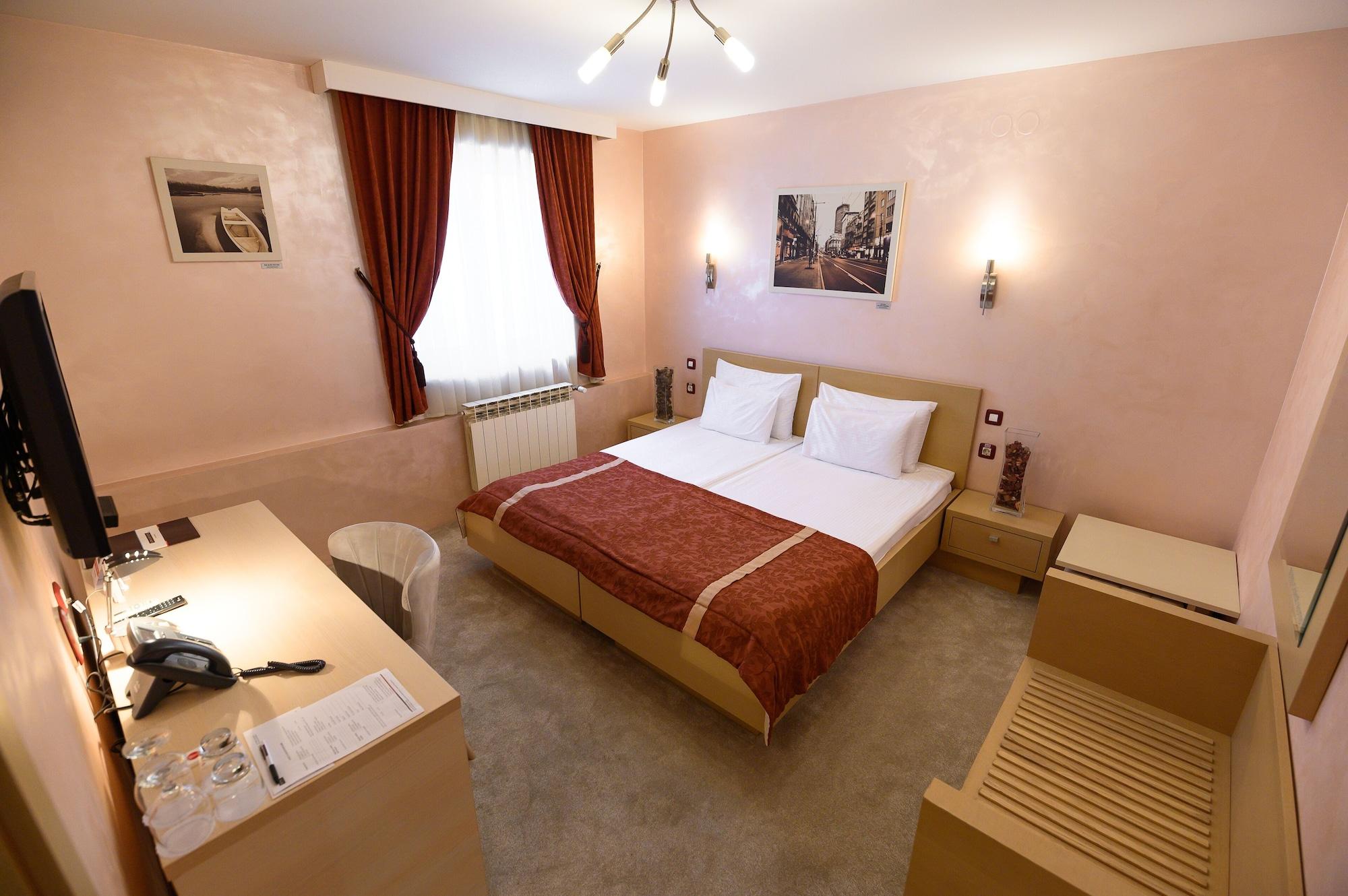 Euro Garni Hotel Beograd Ngoại thất bức ảnh